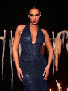 Glamrae 优雅、奢华、时尚、性感、蕾丝面料、收腰设计、挂脖领、塑形胸衣、罩杯式胸部、鱼尾裙摆、拖尾，适合度假、婚礼、单身派对、正式舞会、正式晚宴、情人节等场合。 - 藏蓝色 - 查看 7