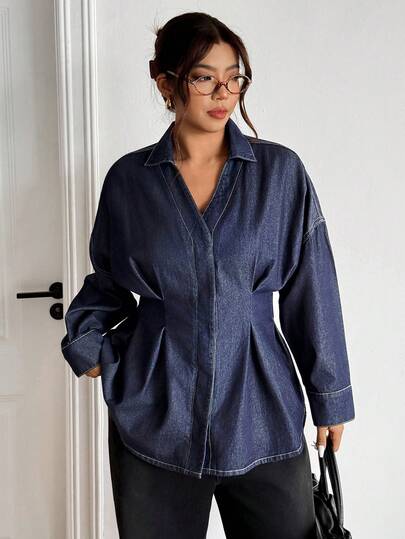 Lounesse 大码休闲褶裥腰牛仔衬衫，秋季办公室工作装，大码牛仔衬衫，深色牛仔衬衫，大码牛仔衬衫，收腰牛仔衬衫，办公室牛仔衬衫，工作服牛仔衬衫，商务休闲牛仔衬衫，度假牛仔衬衫，旅行牛仔衬衫，日常休闲牛仔衬衫，假日休闲牛仔上衣，复古牛仔衬衫，法式办公室牛仔衬衫，休闲工作牛仔上衣，四季皆宜牛仔衬衫，情人节