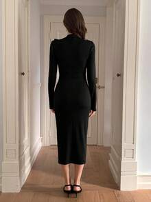 Elyressa A Long Autumn Dress With Elegant Knitted Bow And Romantic Charm For Ladies - Black - View 2