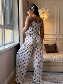 ZzzCrew 2pcs/Set Summer Sexy Graphic Print Camisole & Shorts Pajama Set - Red - View 2