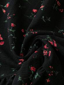 SHEIN Tall Women's Plus Size Spring/Summer Sleeveless Dress With A Ruffled Hem, Simple V-Neck, Textured Fabric, Floral Print, Casual Style. Buttons Are Located At The Front. - Multicolor - View 4
