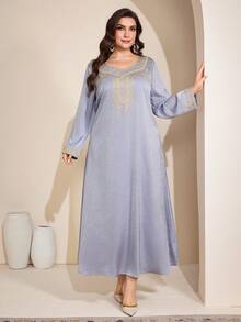 Al Najma Plus Size Women Geometric Embroidery V-Neck Long Sleeve Loose Arabic Style Dress - Dusty Blue - View 6