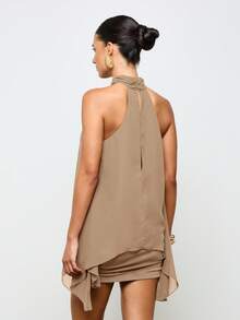 AiiRZ Blus Tank Top Asimetris Model Air Terjun Tanpa Lengan dengan Leher Halter untuk Acara Pesta Malam Kasual Musim Panas - Unta - View 2