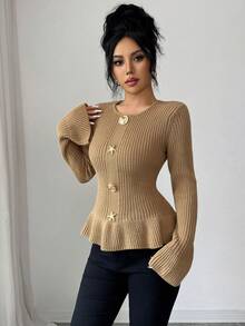 SHEIN Elenzya 女士优雅金属扣袖口荷叶边下摆长袖毛衣，秋冬款 - 駝色 - 查看 3