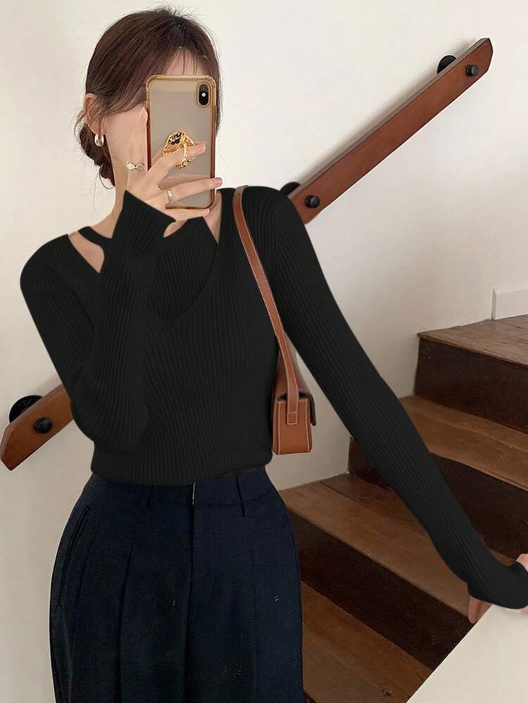 2pcs/Set Women Spaghetti Strap Sleeveless Crop Top & Soft Knit Sweater, Slim Fit