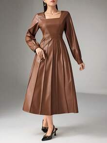 DAZY Vestido de mujer elegante de unicolor de piel de PU con cuello cuadrado plisado de longitud media, otoño/invierno - Caqui - Ver 4