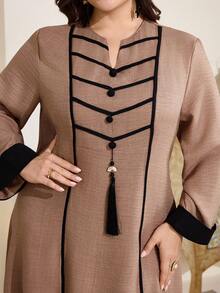 Al Najma Plus Size Women's Contrast Color Long Sleeve Arabic Style Dress - Khaki - View 6