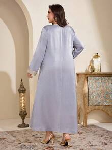 Al Najma Plus Size Women Geometric Embroidery V-Neck Long Sleeve Loose Arabic Style Dress - Dusty Blue - View 4