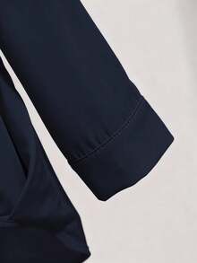 GlowEve CURVE Camicetta con colletto blu navy, versatile per uso casual e quotidiano, taglie comode, adatta per primavera/estate - Blu Navy - Visualizzare 5