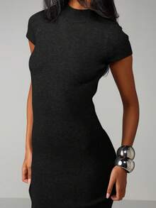 MISSGUIDED Ribbed Knit Cap Sleeve Maxi Sweater Dress Round Neckline Winter Fall Bodycon Midi Length Pullover