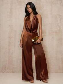 Glamine 女士露背吊带深V领连体裤，深V领设计，露背，带口袋，超柔软优雅缎面绉纱派对连体裤 - 咖啡棕 - 查看 1