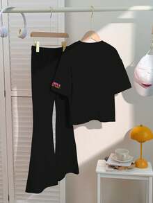 少女休闲时尚街头风可爱卡通动漫女团图案，萌系动漫K-POP短袖T恤和裤子两件套，适合夏季穿着 - 彩色 - 查看 4