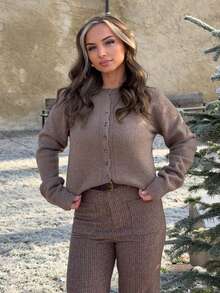 Jeta Ari Autumn And Winter Women's Khaki Round Neck Long Sleeve Single-Breasted Casual Short Wool Knit Thick Cardigan, Short Jumper, Cute Jumper, Fall Women Clothes, Going Out Tops, Business Casual Woman, Fall Sweaters, Office Attire, Basic Sweaters,Brown Sweater,Cozy Fall And Winter Clothes For Women - Coffee Brown - View 5