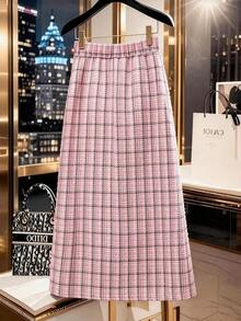 GlowEve CURVE Plus Size Women Wool Blend Button Decor Pencil Skirt - Pink - View 2