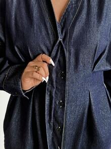 Lounesse 大码休闲褶裥腰牛仔衬衫，秋季办公室工作装，大码牛仔衬衫，深色牛仔衬衫，大码牛仔衬衫，收腰牛仔衬衫，办公室牛仔衬衫，工作服牛仔衬衫，商务休闲牛仔衬衫，度假牛仔衬衫，旅行牛仔衬衫，日常休闲牛仔衬衫，假日休闲牛仔上衣，复古牛仔衬衫，法式办公室牛仔衬衫，休闲工作牛仔上衣，四季皆宜牛仔衬衫，情人节 - 藍色 - 查看 7