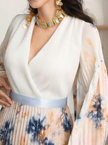 Al Najma Vestido Longo de Manga Comprida com Decote em V e Estampa Floral em Estilo Árabe para Mulheres