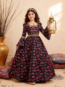 女童黑色底粉色碎花传统图案连衣裙，金色滚边喇叭袖，适合中东家庭聚会/文化活动，四季皆宜。 - 彩色 - 查看 7