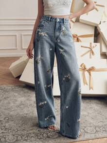 Anewsta Casual Washed Floral Embroidered Straight-Leg Jeans - Blue - View 6