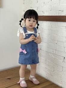 SHEIN 女婴可爱粉色蝴蝶结牛仔连衣裙，儿童女孩春夏休闲度假乡村波西米亚风服装，儿童女孩沙滩装，春假装，锐舞节牛仔连衣裙 - 中等水洗藍 - 查看 7