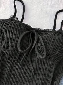 少女黑色针织纹理吊带背心，蝴蝶结蕾丝饰边，可叠穿或单穿，适合返校、度假、日常休闲穿着 - 黑色 - 查看 4