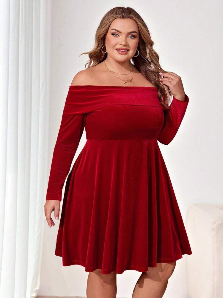 Enliva Plus Size Women's Long Sleeve Velvet Dress, Autumn/Winter Off Shoulder Red Dress, For Apple Rounded Body Shape - Red - View 6