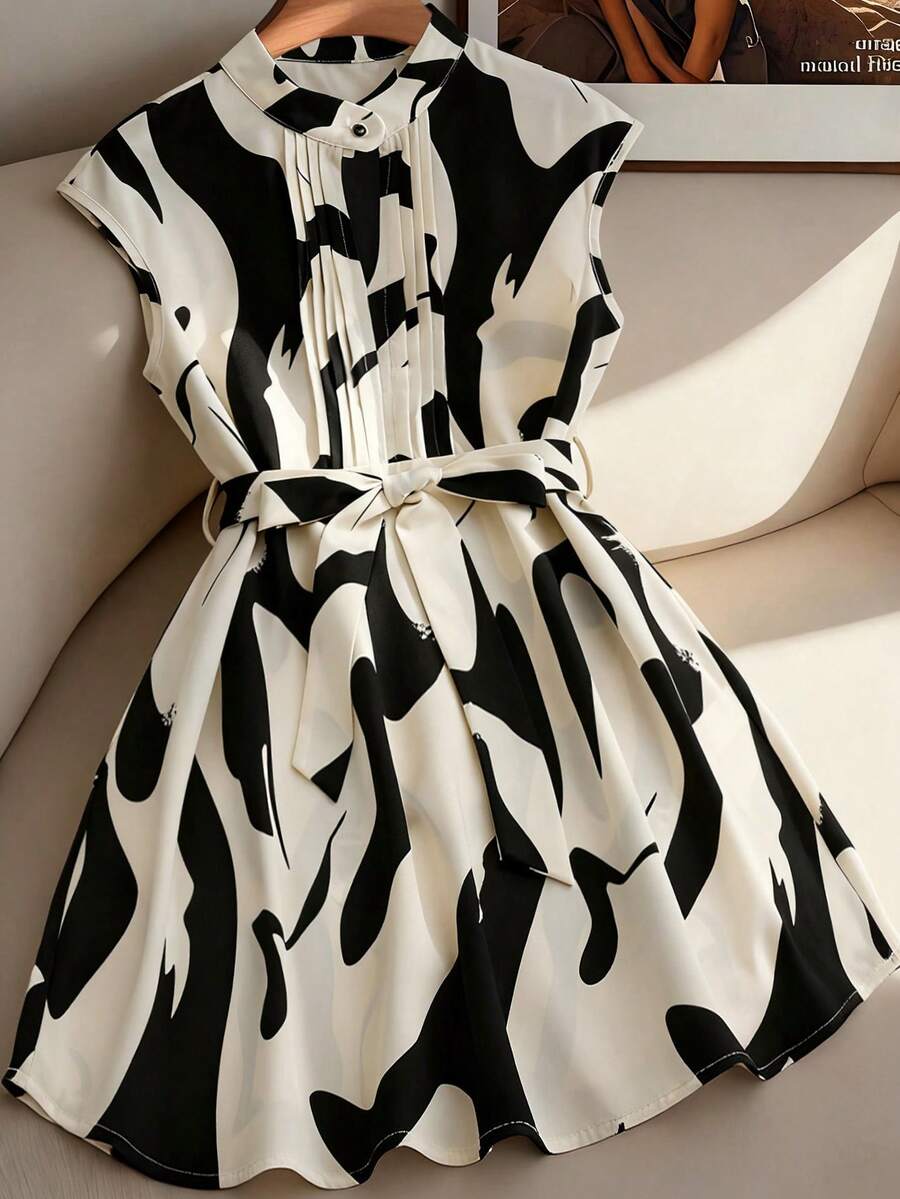 Franclia 夏季新款女士斑马纹波纹图案A字连衣裙，适合度假、外出和约会 - 彩色 - 查看 1