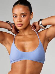 MISSGUIDED 圆领比基尼上衣，配有可调节肩带和后背扣，适合海滩、游泳池、夏季度假穿着。 - 藍色 - 查看 4