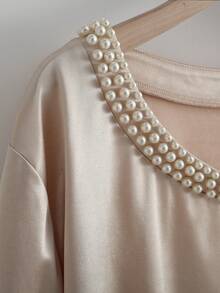 Franclia Áo thun nữ cỡ lớn, màu trơn, thanh lịch, cổ tròn, đính ngọc trai, tay phồng, phù hợp để mặc đi làm. - Màu be - Xem 3