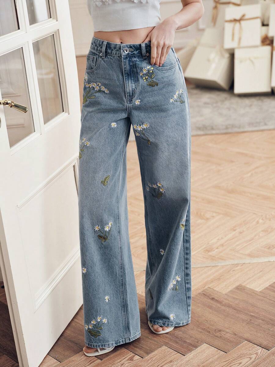 Anewsta Casual Washed Floral Embroidered Straight-Leg Jeans - Blue - View 1