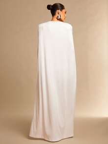 Silquee 白色不对称荷叶边修身迷你连衣裙，带垫肩，优雅百搭，适合情人节、圣诞节、约会、外出、夜店派对、鸡尾酒会、浪漫约会、闺蜜之夜等场合。 - 白色 - 查看 4