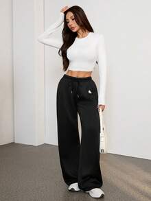 SHEIN PETITE 休闲运动风小马图案女式秋冬宽松抽绳腰运动裤，适合上学季和日常穿着，学院风 - 黑色 - 查看 4