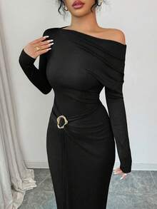 SHEIN Elenzya 女士优雅斜领长袖修身连衣裙，腰部收紧设计，饰有金属纽扣 - 黑色 - 查看 4