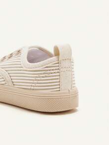 Cozy Pixies 1 par de zapatillas casuales con diseño de cordones y elástico, versátiles para uso diario en todas las estaciones, para bebés/niños pequeños unisex - Caqui - Ver 9