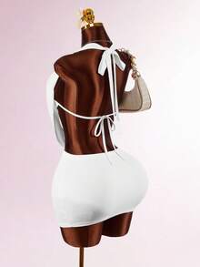 Amplova 女士深V领连衣裙套装，包含文胸、露背迷你连衣裙，白色，性感简约，适合日常穿着。 - 白色 - 查看 1