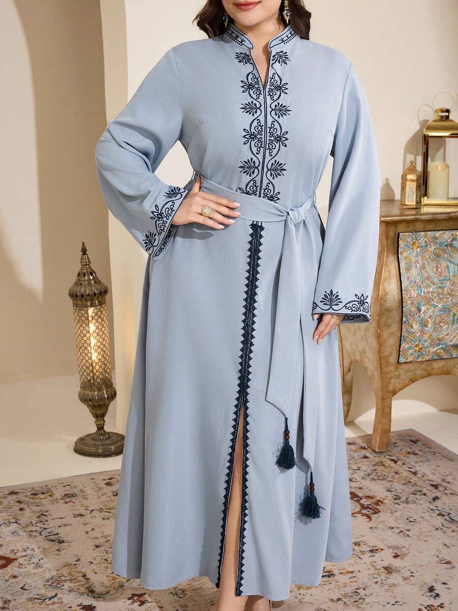 Al Najma 大码女式印花V领长袖优雅阿拉伯风长裙 - 淺藍色 - 查看 1