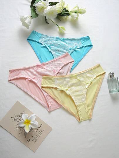 少女撞色蕾丝蝴蝶结装饰内裤