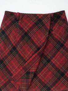 Lyxana Red Plaid Skirt, Fashionable And Elegant Women's For Christmas, Halloween, New Year. Can Be Paired With Any Solid-Color Knit Tight Long Sleeve Top, T-Shirt, Blouse As A Versatile Casual Or Work. Vintage French Style Fitted Plaid Skort With Belt, Suitable For Graduation, Commute, Casual Occasions. - Burgundy - View 5