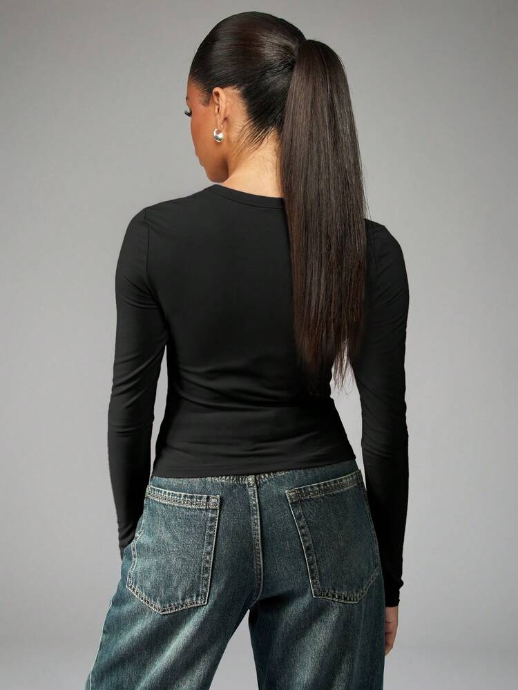 MISSGUIDED Maglietta a maniche lunghe con collo a giro, aderente, capo base essenziale per stratificazione, casual per uso quotidiano
