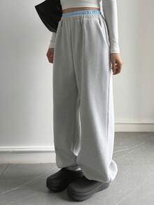 DAZY Celana Jogging Wanita Longgar dengan Pinggang Dua Lapis dan Panel Warna Kontras - Grey - View 2