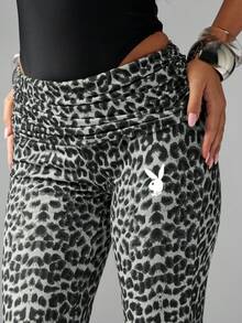 Missguided x Playboy Quần legging ống loe cạp cao họa tiết da báo với cạp gập, thích hợp mặc hàng ngày. - Xám - Xem 4