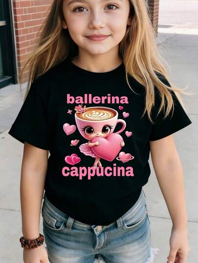 SHEIN Ung flicka Casual Fashionabla Kreativa Söta Tecknade Kawaii Balettflicka Hjärtformad Slogan Grafiskt Tryck Enkel Kort T-shirt, Lämplig För Atmosfär Topp