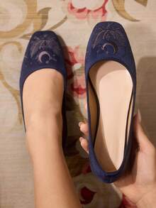 CUCCOO TILAWA Women's Casual Elegant Commuting Embroidered Flats For Christmas - Royal Blue - View 1