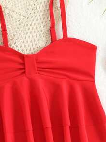 两件套女童荷叶边上衣和可爱草莓印花泳裤吊带比基尼，适合海滩、泳池、海边、冲浪、度假、夏季旅行等场合穿着。红色两件套泳衣，适合年轻女孩穿着。 - 紅色 - 查看 2