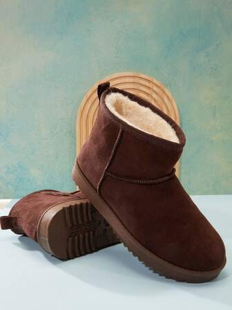 Mini mi Bestseller Classic Chocolate Mini Slip On Snow Boots voor kinderen - Comfortabele winterlaarzen, antislip