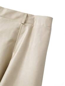 GlowEve CURVE 大码女式纯色百褶优雅PU裙 - 卡其色 - 查看 6