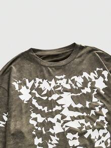 ROMWE MEN Street Life Men's Casual Versatile Crew Neck Long Sleeve T-Shirt With Dark Skull Print - Dark Green - View 3