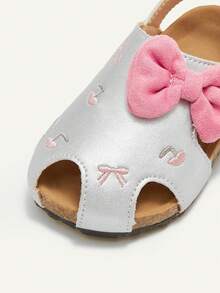 Cozy Pixies 1 Pair Silver Princess Style Cute Fashion Versatile Bow Embroidered Baby Girl Flat Sandals - Silver - View 6