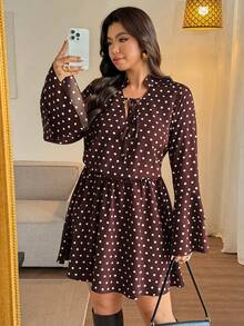 Vionelle Đầm mini dệt kim tay phồng cổ buộc nơ chấm bi cỡ lớn, đầm chấm bi nữ, đầm mùa thu, đầm chấm bi kiểu retro, đầm chấm bi. - Cà phê nâu - Xem 5