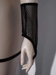 SHEIN Conjunto de 6 piezas de lencería sexy de talla grande con rejilla clásica, parte delantera calada y sujetador con aros - Negro - Ver 8