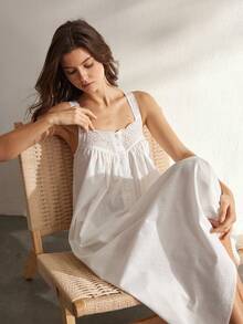 Ocili 女士花卉刺绣镂空纽扣设计休闲连衣裙